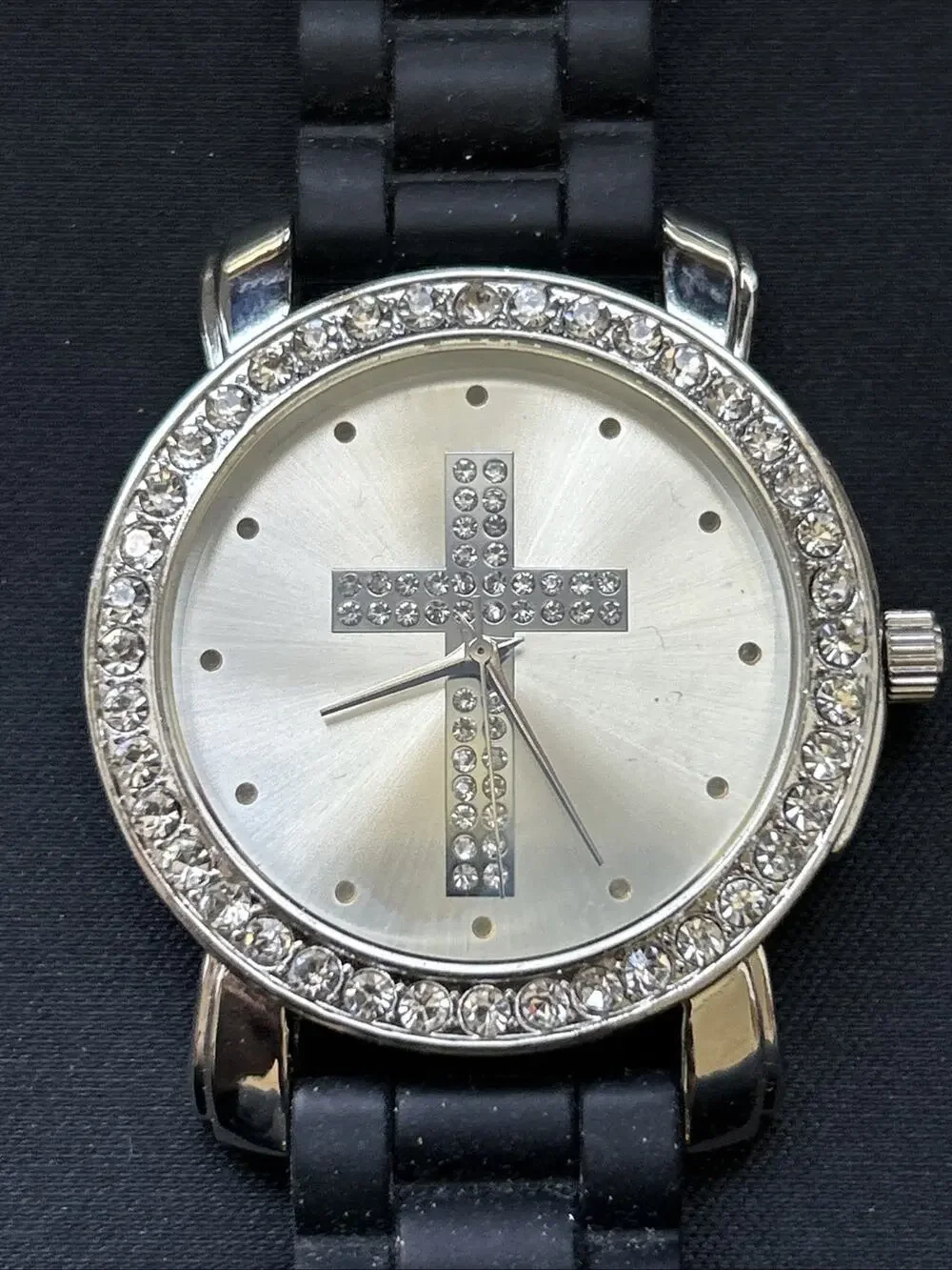 Silver Tone Cross Women’s Quartz Watch